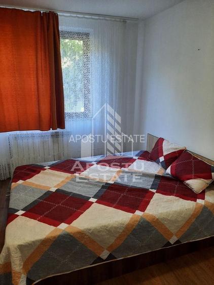 Apartament cu 3 camere, centrala proprie, zona Sagului - 4