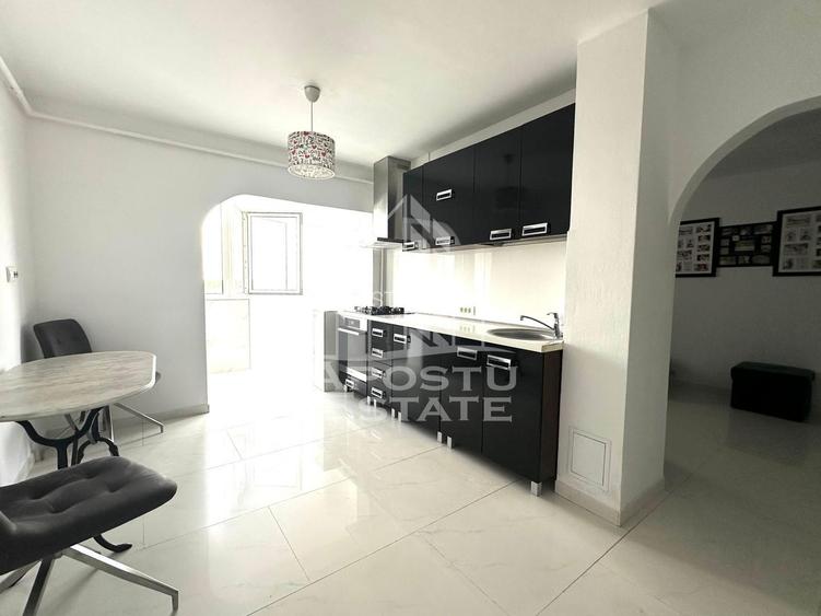 Apartament 3 camere zona Polivalenta - 2