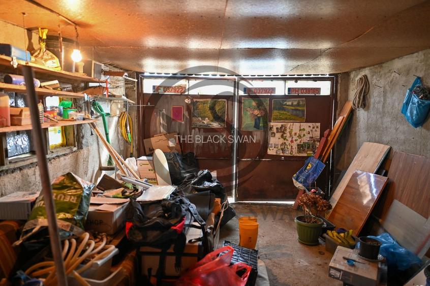 Casa cu 7 camere de vanzare | Zona Centrala, Baicoi | Comision 0% - 24