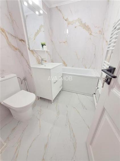 Apartament 2 camere, Renovat complet, zona Cora Bacau - 9