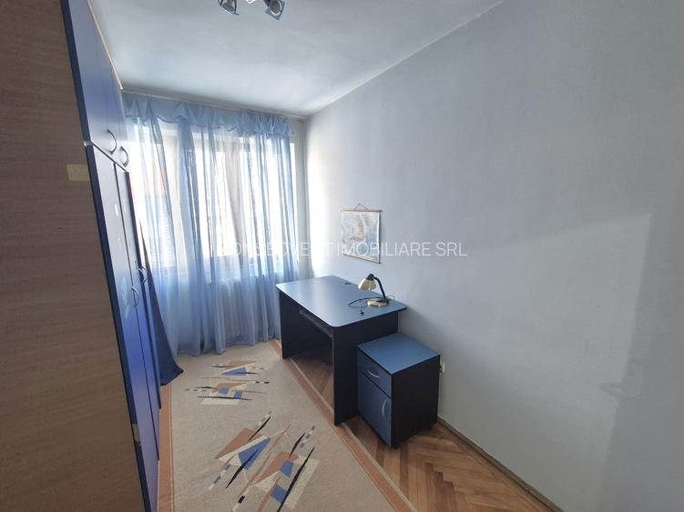 Apartament 4 camere, ultracentral Arad, comision 0 - 11