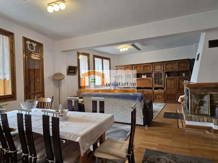 Vedere padure, panouri solare si fotovoltaice, pompa de caldura,  semineu - 16