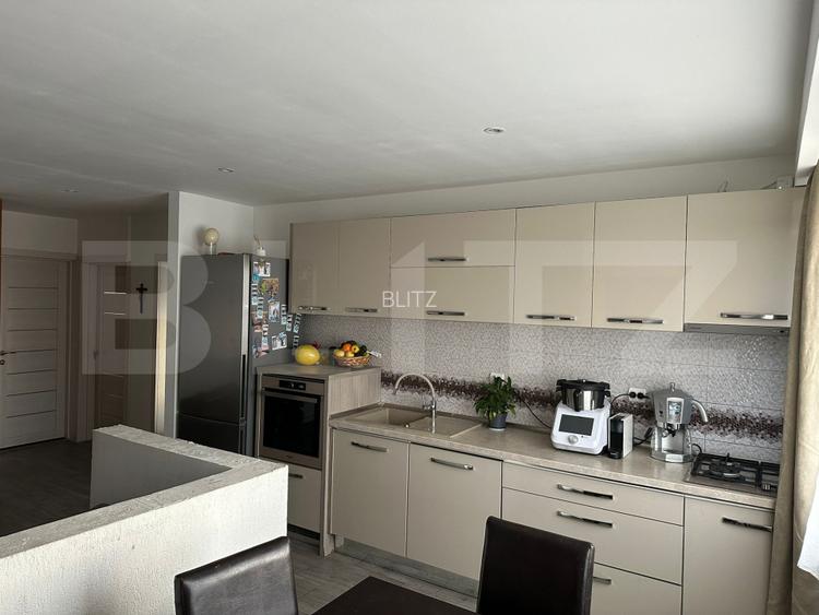 Apartament cu 3 camere, mobilat si utilat, garaj inclus in pret, zona Florilor - 4