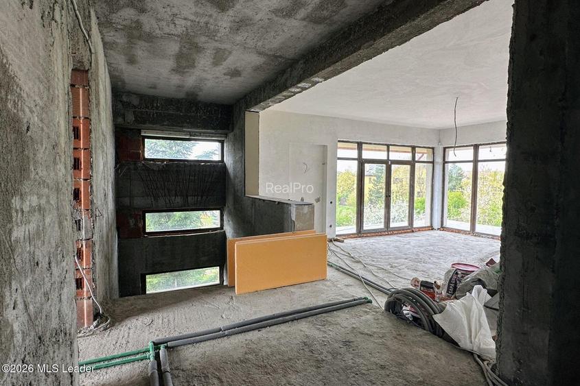 Tamasi - langa padure, casa 300 mp teren 711 mp, personalizabila - 32