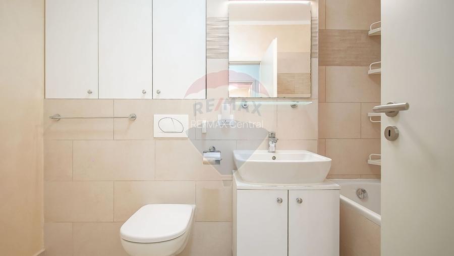 Apartament cu 2 camere de închiriat în zona Tractorul - 18