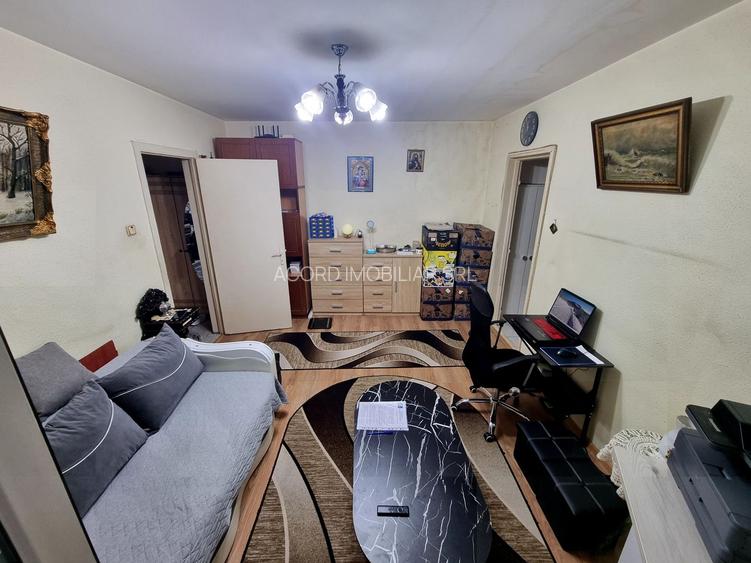 FAR-apartament 2 camere parter cu balcon - 3