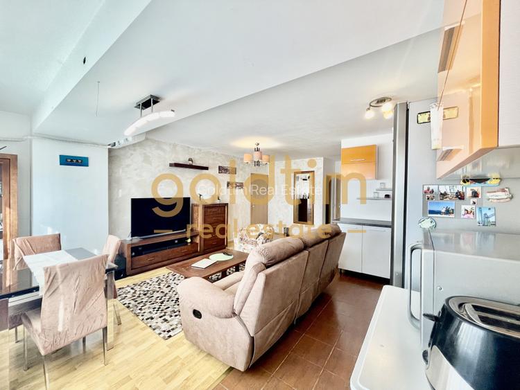 FOARTE LUMINOS/ PRIVELISTE/ LOC DE PARCARE SUBTERAN - 6