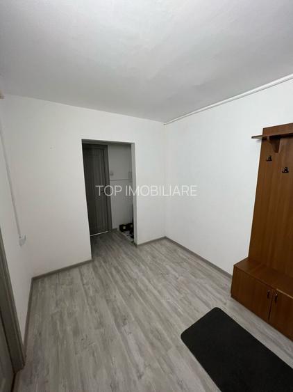 SUPER PRET- DOUA CAMERE DECOMANDAT - ZONA SOARELUI - 4