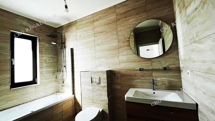 De Vanzare Comuna Berceni Casa Deosebita 4 camere 3 bai Strada Asfaltata - 1