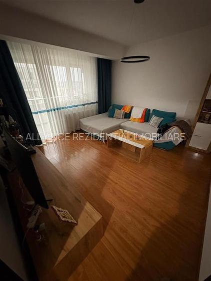 Apartament 2 camere | Titan Sun Park | Mobilat utilat | Parcare | Etaj 3/4 - 9