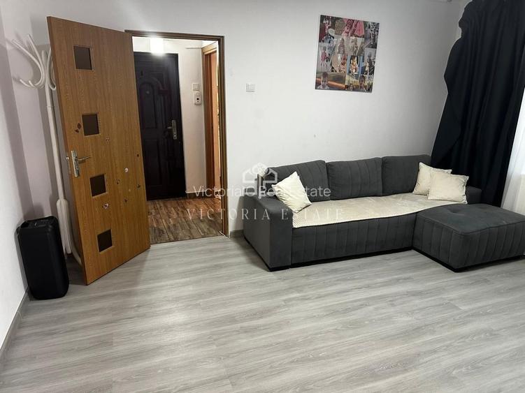 De vânzare – Apartament 2 camere, 50 mp, parter, complet renovat - 2