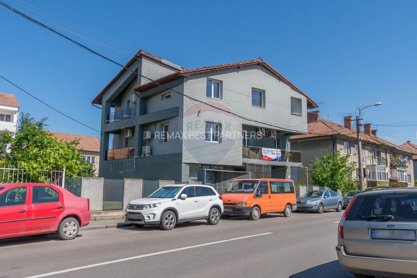 De vanzare - Cladire de birouri zona Parcul Feroviarilor, COMISION 0 - 29