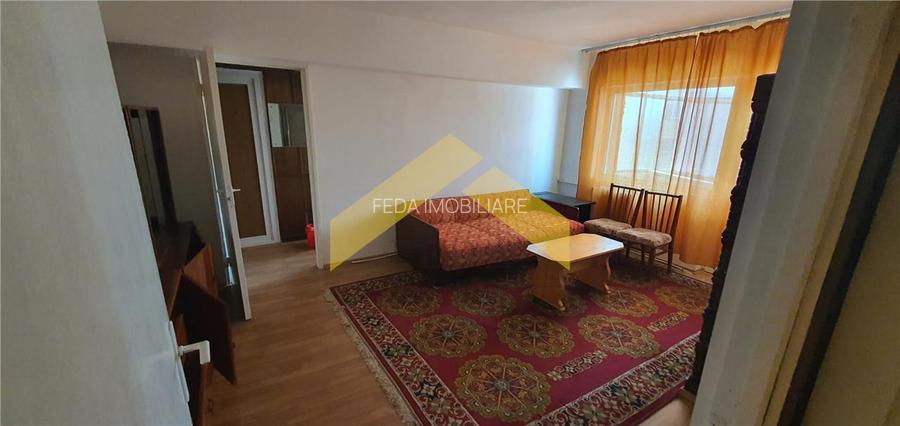 Apartament de vanzare 2 camere orasul Sebis - 3