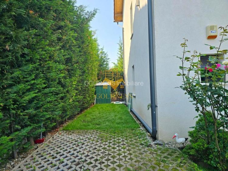 Casă modernă de vânzare, curte, 6 camere, parcare, Zona Vivo, Florești - 3