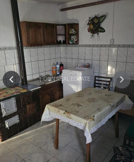 Casa de locuit 10 camere + 2479 mp teren, Loc. Izbuc, jud. Bihor - 9