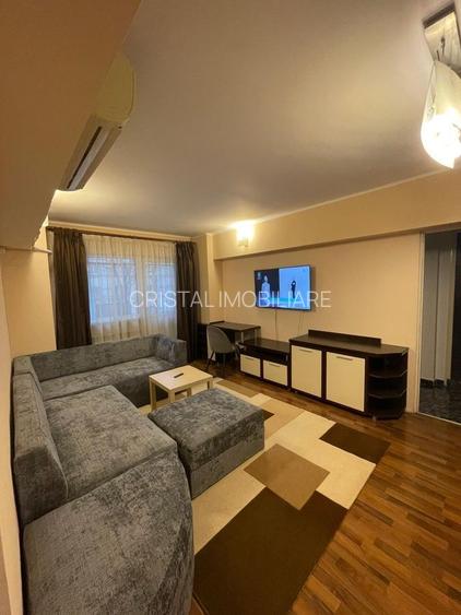 Apartament 3 camere, parcare inclusă, etaj 1 77 mp, 1 Decembrie 1918 - 10