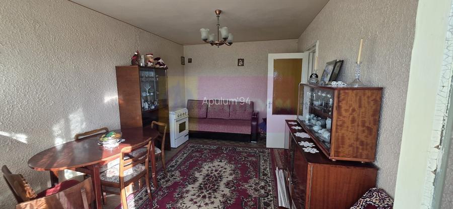 Apartament cu 3 camere de inchiriat in Campina, zona centrala - 3