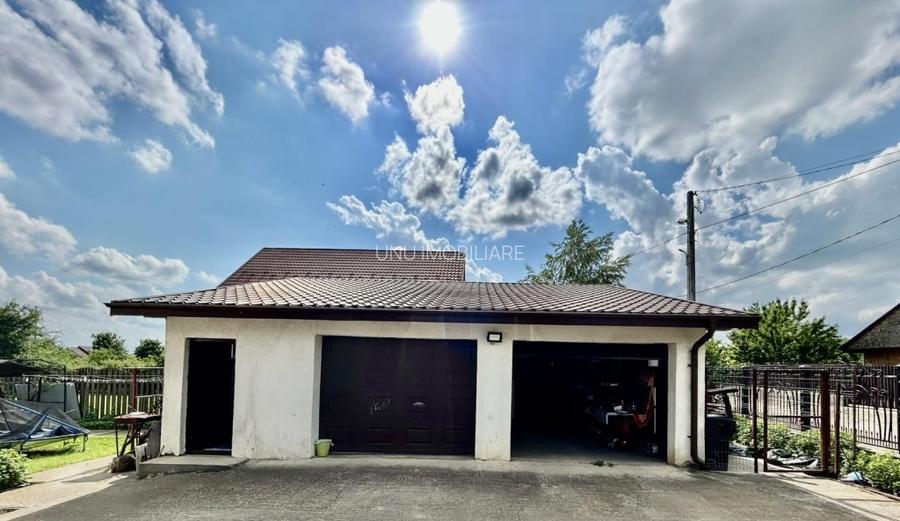 Vilă de familie 1000 mp teren, 6 camere, garaj 2 mașini, foișor - Valea Lupului - 23
