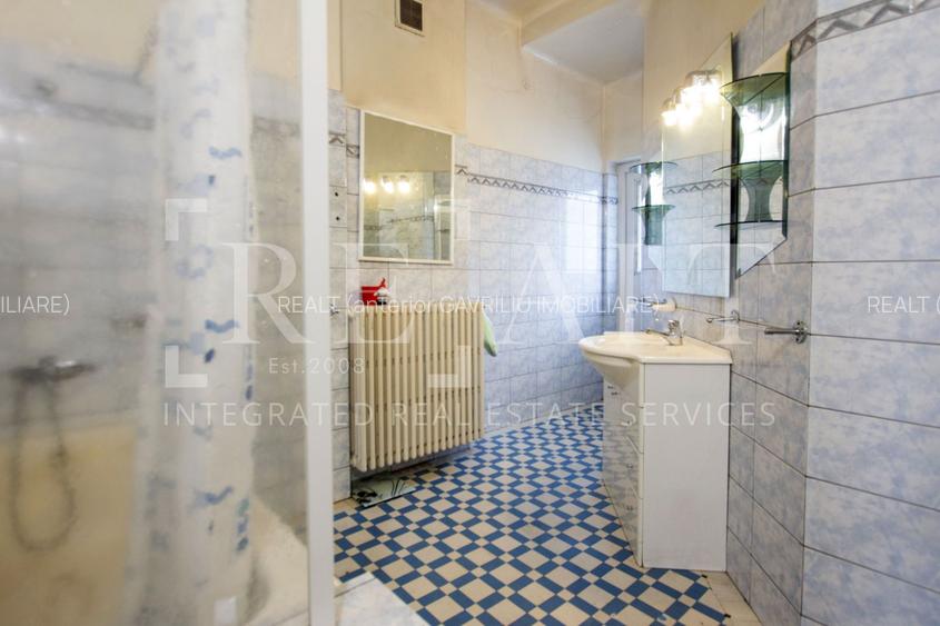 Inchiriere casa, vila 5 camere | Arhitectura deosebita, Curte | Stefan cel Mare - 23