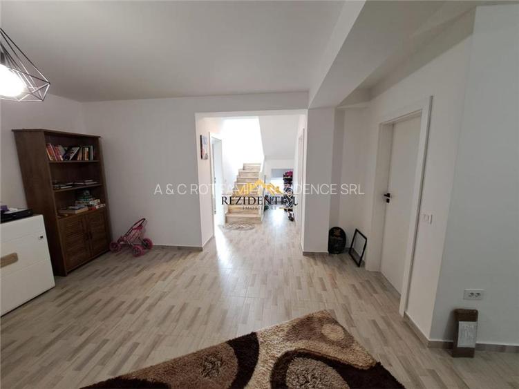 CASA CU ETAJ - BOTOSANI - 6