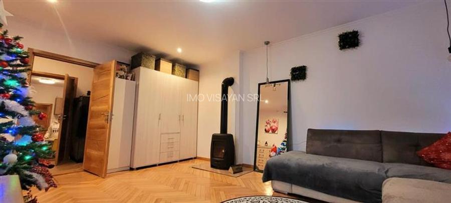 apartament spatios la casa cu gradina,Cisnadie,comision 0 - 5