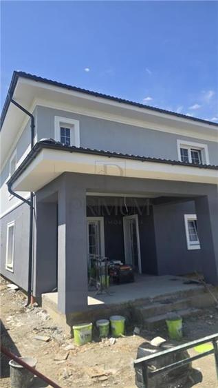 Duplex PREMIUM detasat prin camera tehnica - ZONA TOP - Asfalt si intimitate t
