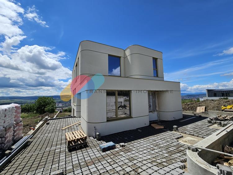 Duplex 150mp cu panoramă superbă, Voroneț