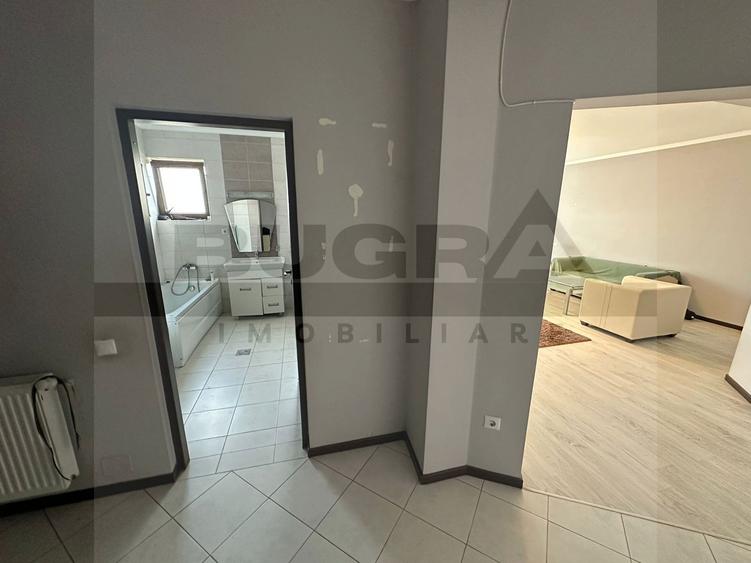 Apartament 2 camere, 73 mp, terasa 18 mp, zona Grand Hotel Italia