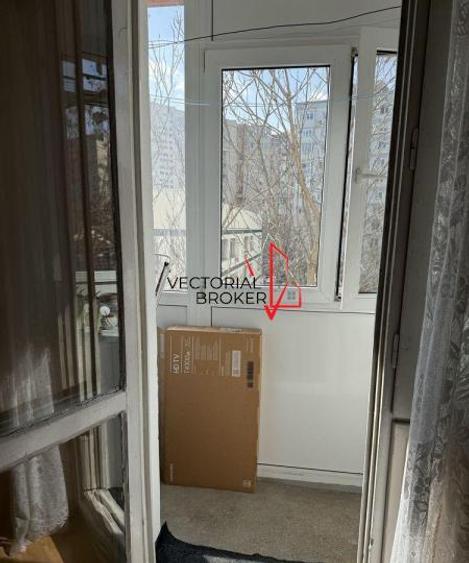 Garsoniera Dristor Metrou Bloc Mixt