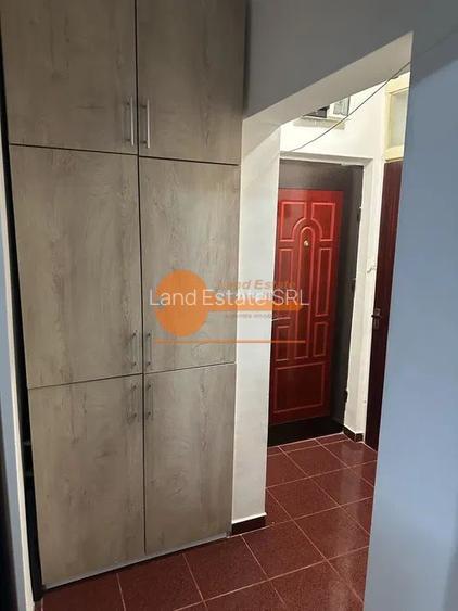 Garsoniera la 4 minute de Tramvai 41(Bloc Mixt) - 7