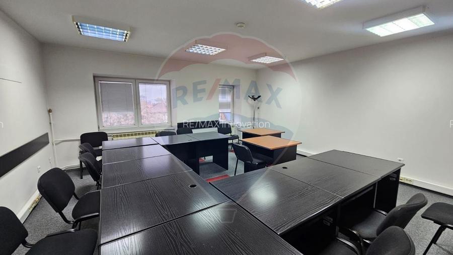 Hotel / Pensiune de vanzare în zona Barbu Vacarescu - 6