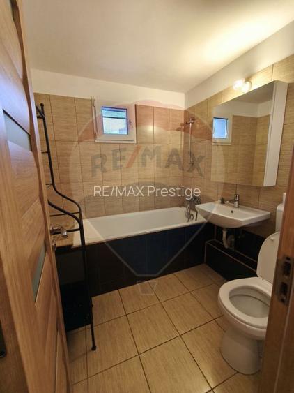 Apartament cu 3 camere de închiriat în zona Titan - 7