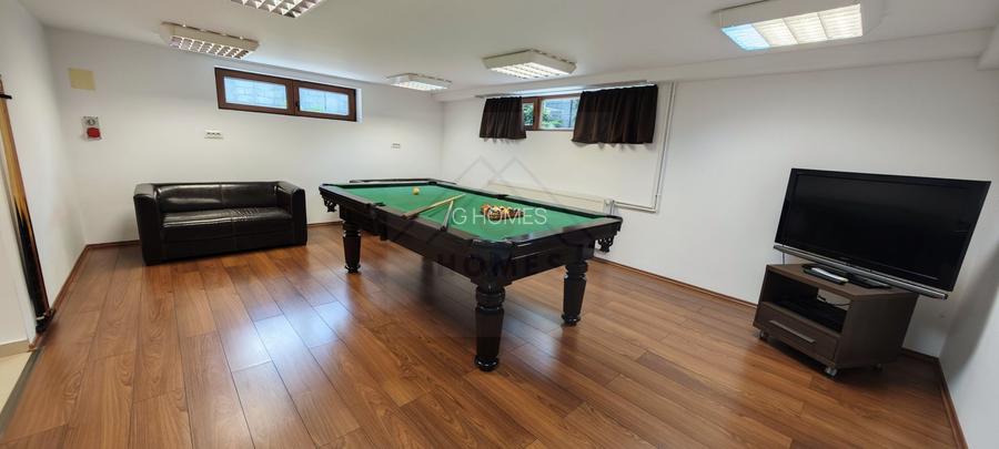 Casa spatioasa. Pretabil si pt. clinica, invatamant, camin varstnici. - 16