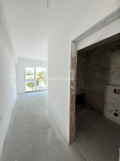 Ap 3 camere 2 bai panouri solare Empire Residence 12 min Metrou 1 Dec - 7