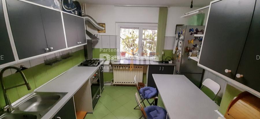 13 Septembrie-Botorani | 3 cam | 73mp | Parter | bloc reabilitat | 135.000 euro - 10