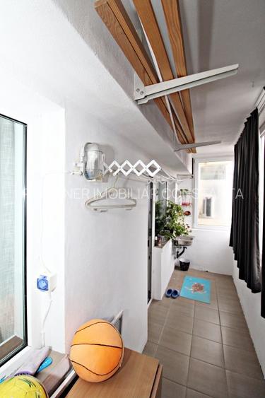 Apartament 4 camere, 2 bai, etaj 3, zona Anda – Comision 0% - 3