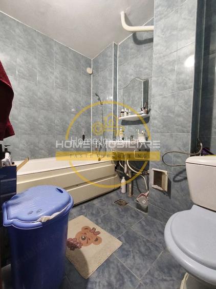 Etaj 2 Apartament  3 Camere  Frumoasa Bloc 1985 - 4