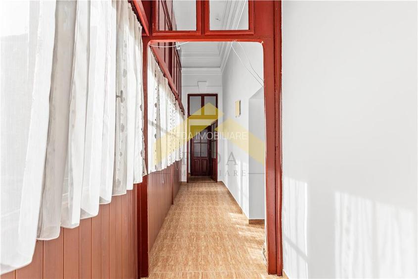 Apartament ultracentral cu 3 camere si centrala proprie - 19