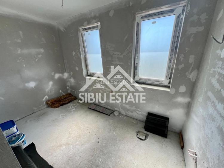 Casă Individuală cu Garaj , Calea Cisnadiei, zona Casa de Apă - 17