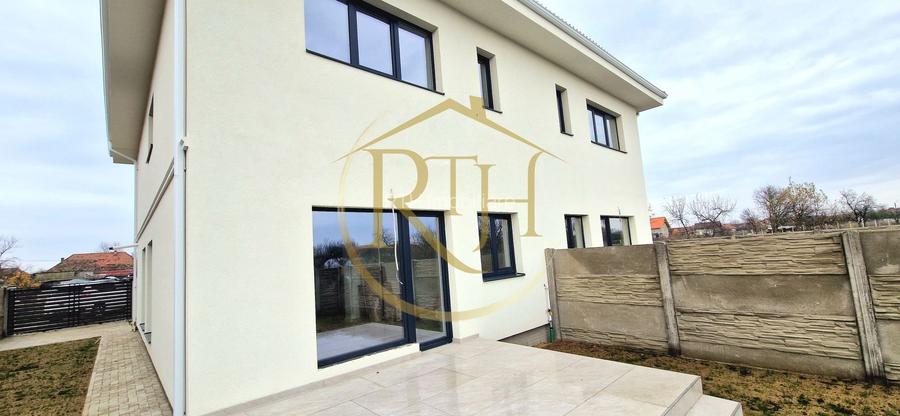 Duplex de vanzare cu 4 camere,2 bai,250 mp teren-Mosnita Veche zona Centrala. - 18