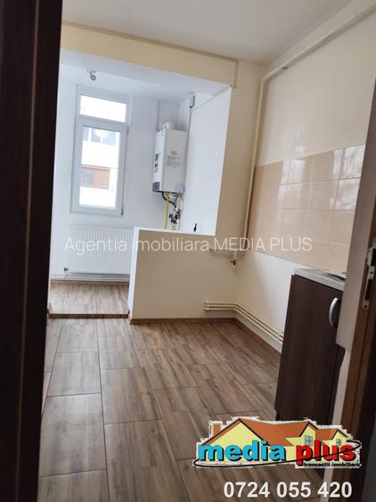 De vanzare apartament cu 2 camere Tiglina II, 2 balcoane - 6