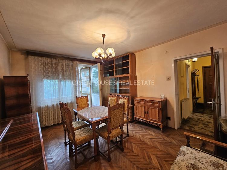 Apartament exclusivist cu garaj si boxa-decomandat--2 balcoane,zona Cuza Voda - 8