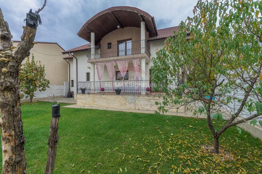 DE VANZARE  Vila cu piscina Zona Colentina - 52