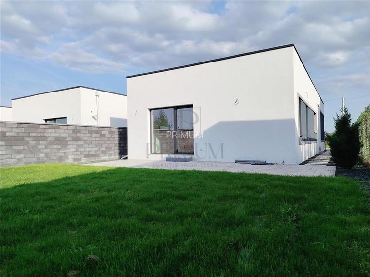 Duplex separat prin dressing - suprafete generoase - zona linistita - 2