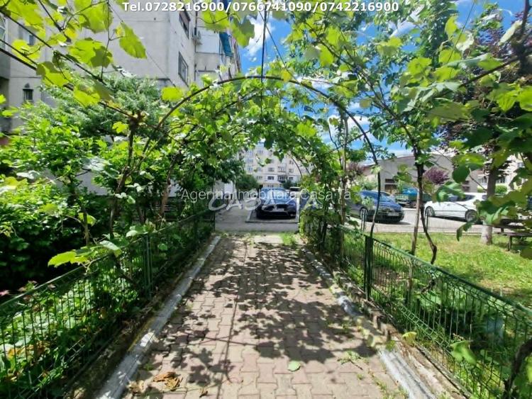 Apartament 2 camere ,situat in Rovinari, Str 22 Decembrie 1989 - 11