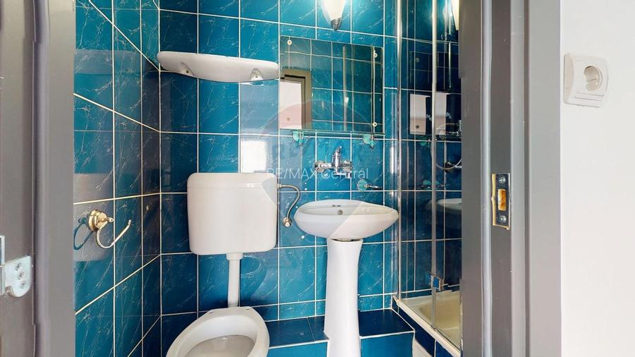 Apartament 3 camere - Centrul Civic, lângă Camera de Comerț - 13