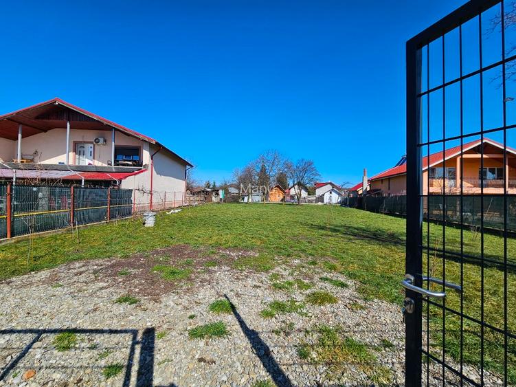 PROPRIETAR vand 1000 mp teren intravilan in Snagov la Soseaua Snagov (soseaua pr - 7