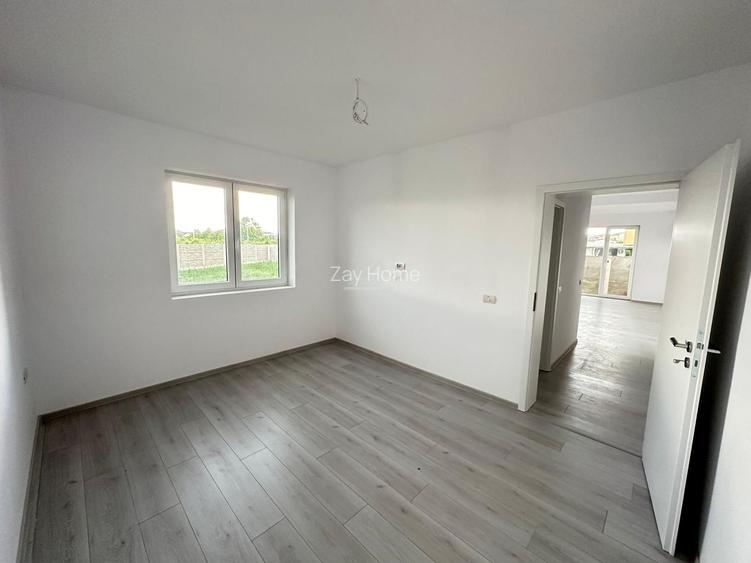 Bloc nou cu finisaje superioare. Etaj intermediar. Loc de parcare - 4