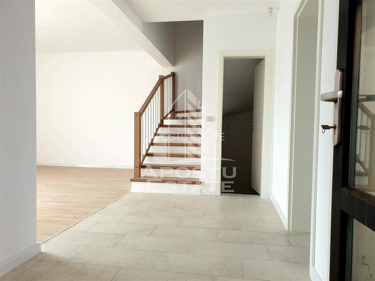 Duplex cu 4 camere finisaje de calitate la intrare in Giroc - 2