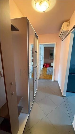 DAMBOVITA | 3 CAM | DECOMANDAT | CENTRALA | ANVELOPAT| 2 BALCOANE | MOBILAT - UT - 8